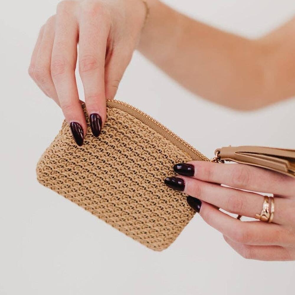 River Raffia Card Holder Tan